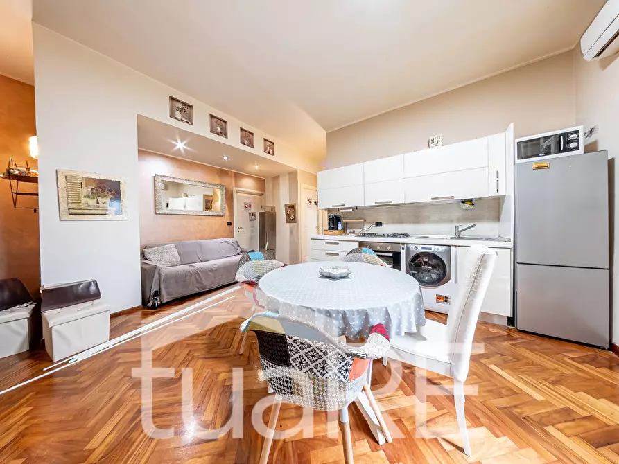 Immagine 6 di Appartamento in vendita  in Via Nomentana a Roma