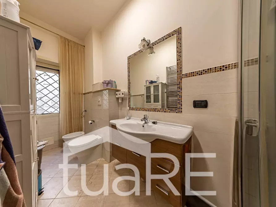 Immagine 9 di Appartamento in vendita  in Via Nomentana a Roma