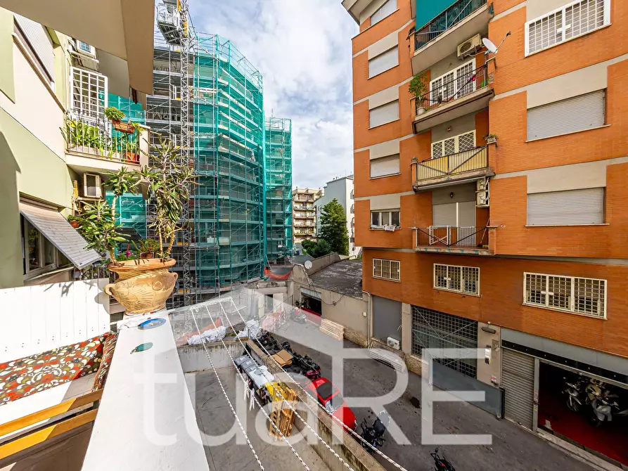 Immagine 15 di Appartamento in vendita  in Via Nomentana a Roma