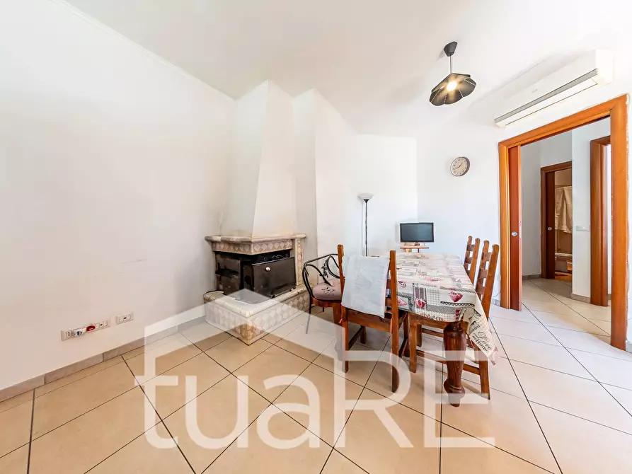 Immagine 2 di Appartamento in vendita  in Via Dell' Archeologia a Roma