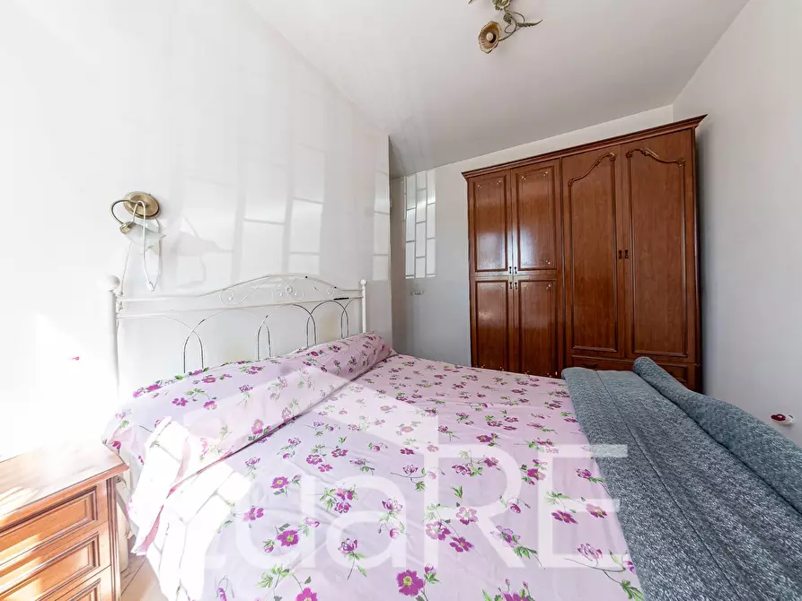 Immagine 5 di Appartamento in vendita  in Via Dell' Archeologia a Roma