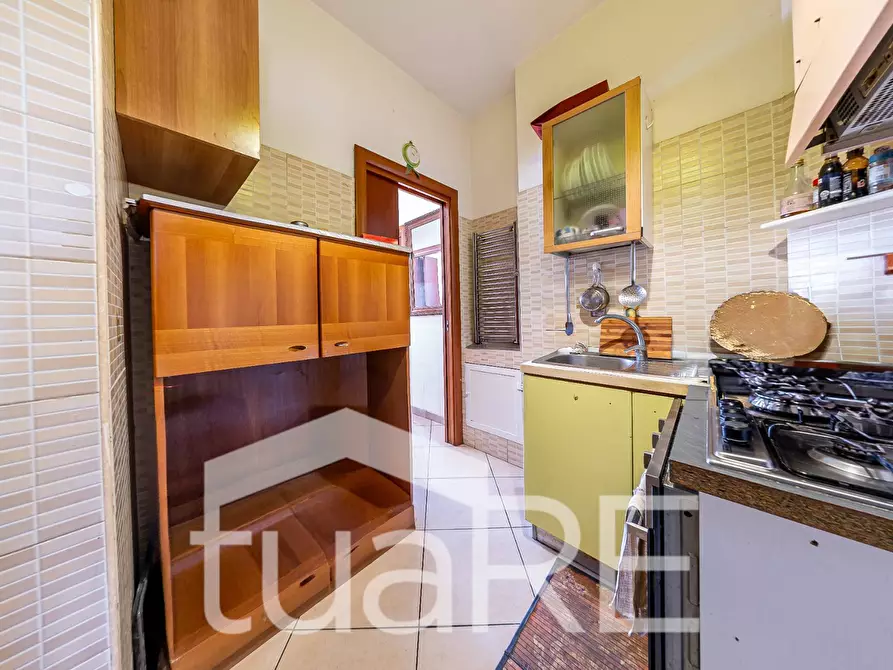 Immagine 12 di Appartamento in vendita  in Via Dell' Archeologia a Roma