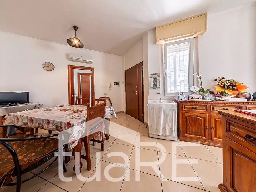 Immagine 13 di Appartamento in vendita  in Via Dell' Archeologia a Roma