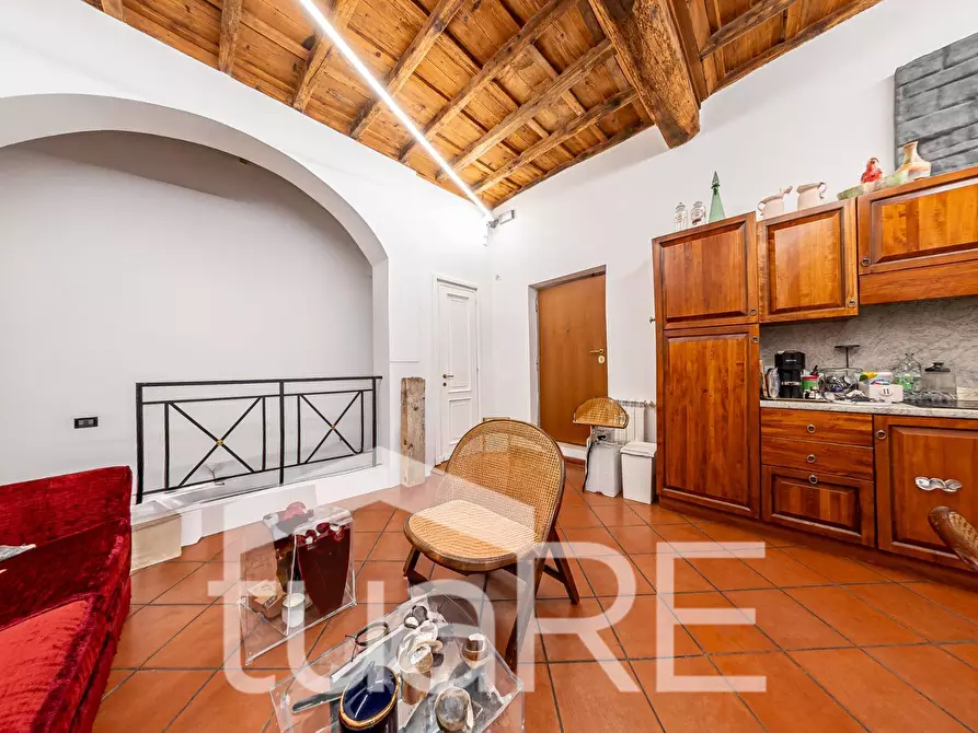 Immagine 15 di Appartamento in vendita  in Salita Di Sant'onofrio a Roma