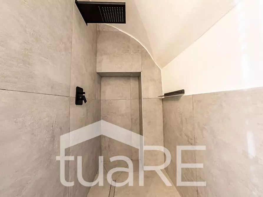 Immagine 6 di Appartamento in vendita  in Via Della Purificazione a Roma