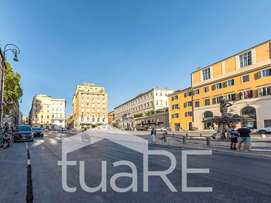 Immagine 11 di Appartamento in vendita  in Via Della Purificazione a Roma
