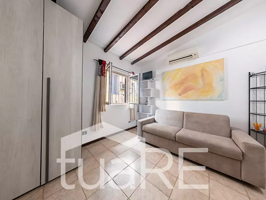 Immagine 8 di Appartamento in vendita  in Via Dell' Argilla a Roma