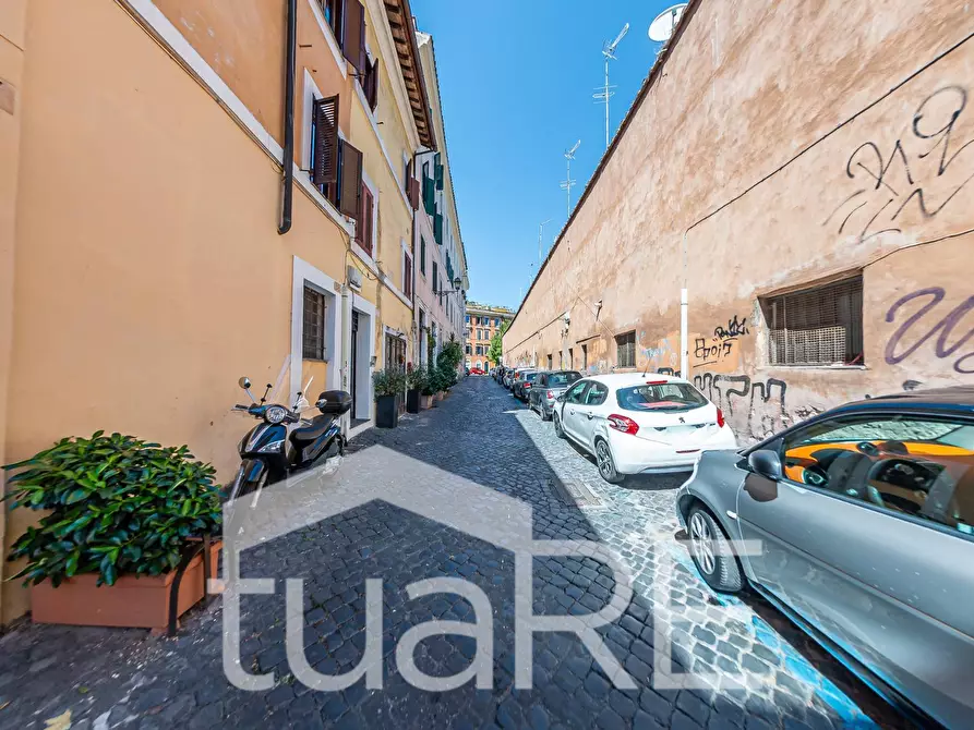Immagine 20 di Negozio in vendita  in Via Del Mattonato a Roma