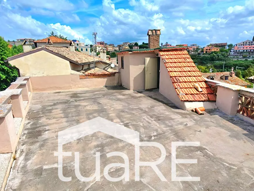 Immagine 16 di Palazzo in vendita  in Via Roma a Canale Monterano