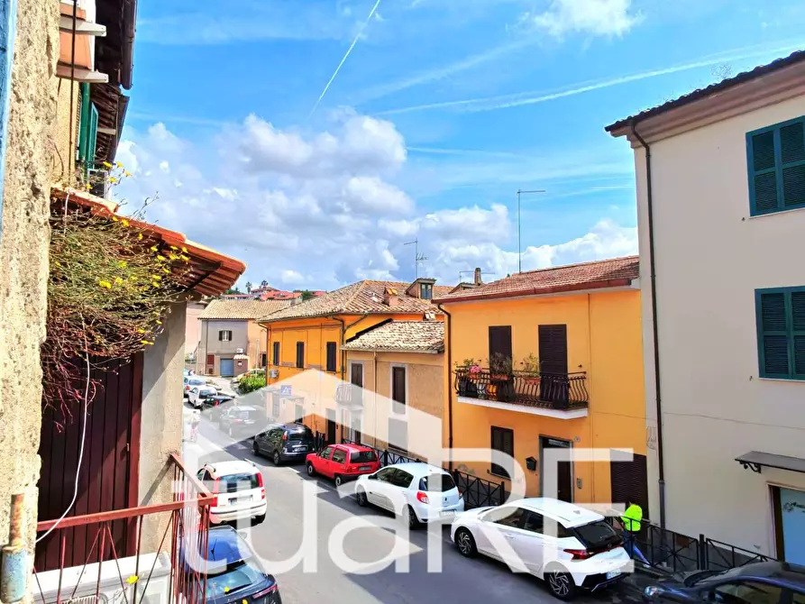 Immagine 19 di Palazzo in vendita  in Via Roma a Canale Monterano