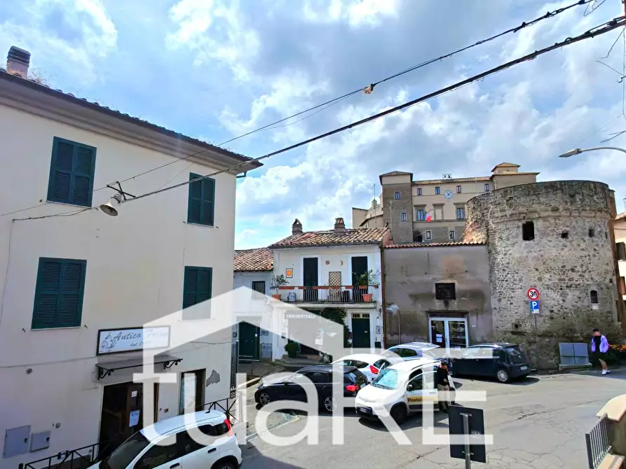 Immagine 20 di Palazzo in vendita  in Via Roma a Canale Monterano