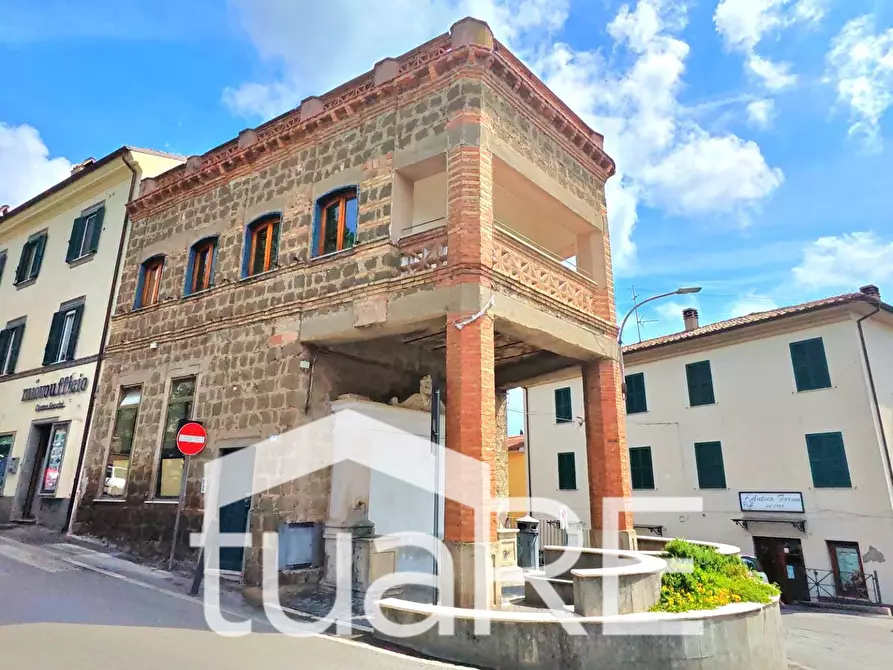 Immagine 22 di Palazzo in vendita  in Via Roma a Canale Monterano