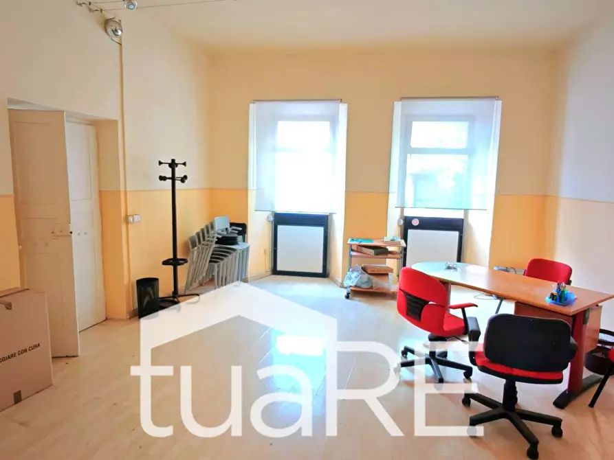 Immagine 26 di Palazzo in vendita  in Via Roma a Canale Monterano