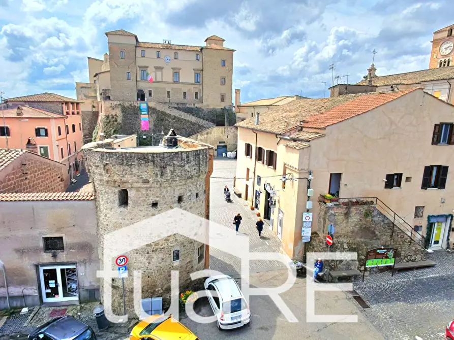 Immagine 27 di Palazzo in vendita  in Via Roma a Canale Monterano