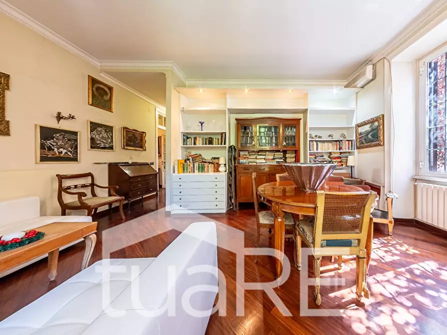 Immagine 3 di Appartamento in vendita  in Via Degli Scipioni a Roma