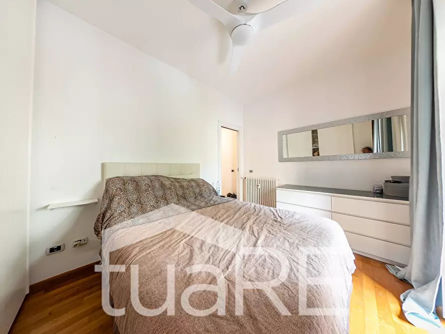 Immagine 5 di Appartamento in vendita  in Via Carlo Mirabello a Roma