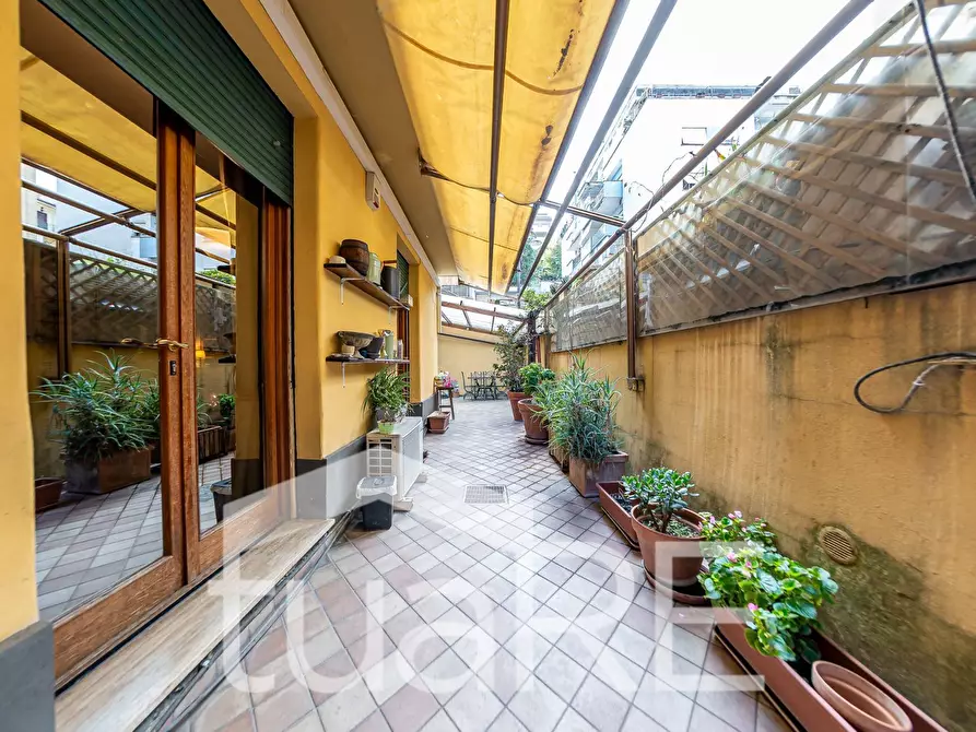 Immagine 5 di Appartamento in vendita  in Via Angelo Emo a Roma