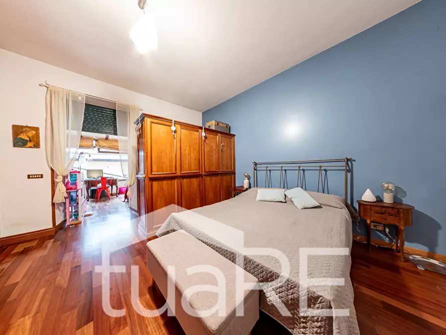 Immagine 7 di Appartamento in vendita  in Via Angelo Emo a Roma