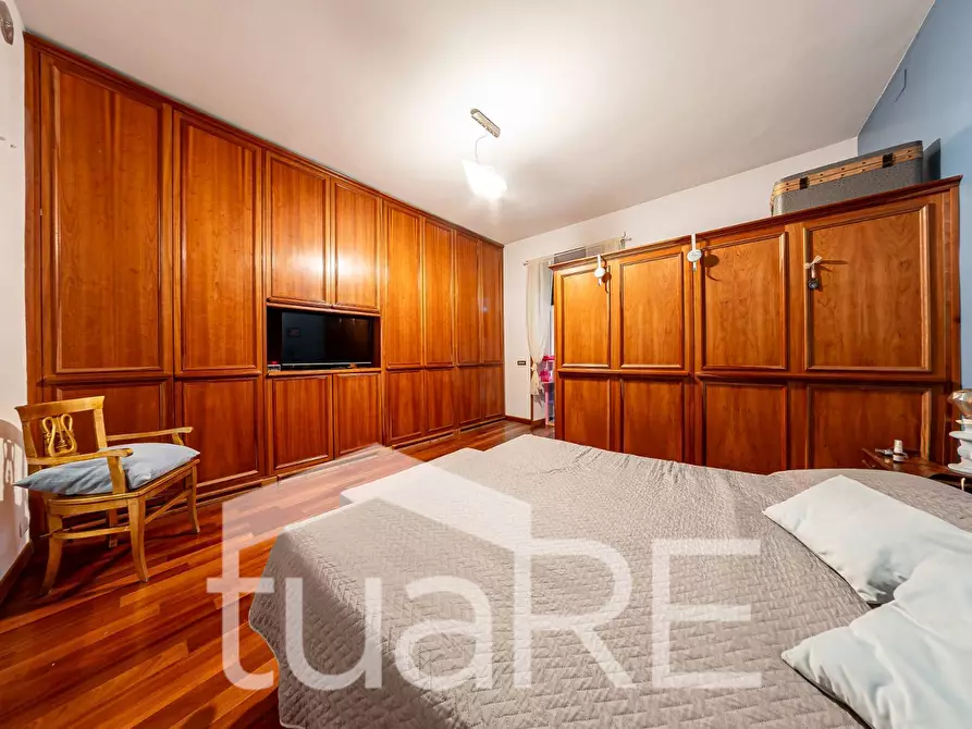 Immagine 9 di Appartamento in vendita  in Via Angelo Emo a Roma