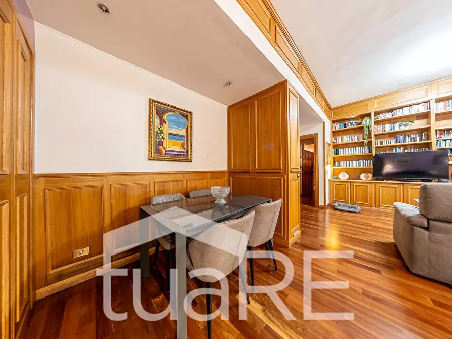 Immagine 20 di Appartamento in vendita  in Via Angelo Emo a Roma