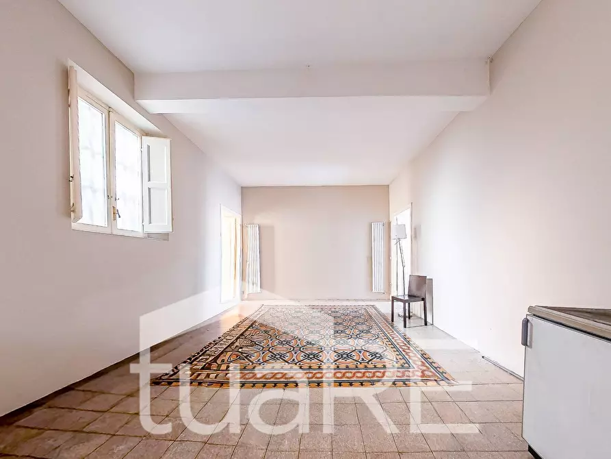 Immagine 17 di Appartamento in vendita  in Via Dei Serpenti a Roma