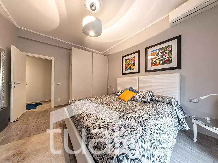 Immagine 23 di Appartamento in vendita  in Via Guido Castelnuovo a Roma