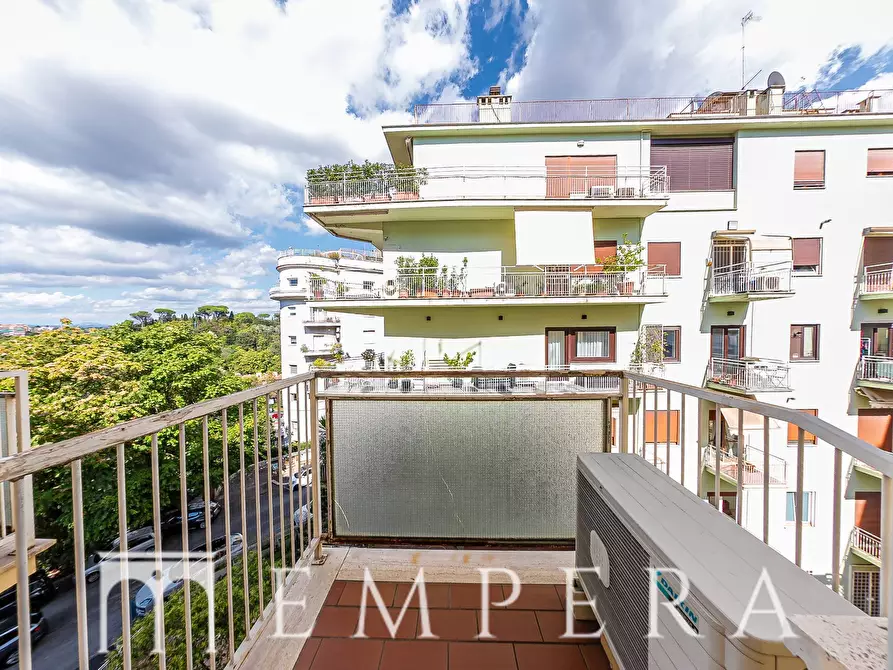 Immagine 26 di Attico in vendita  in Via Di San Valentino a Roma