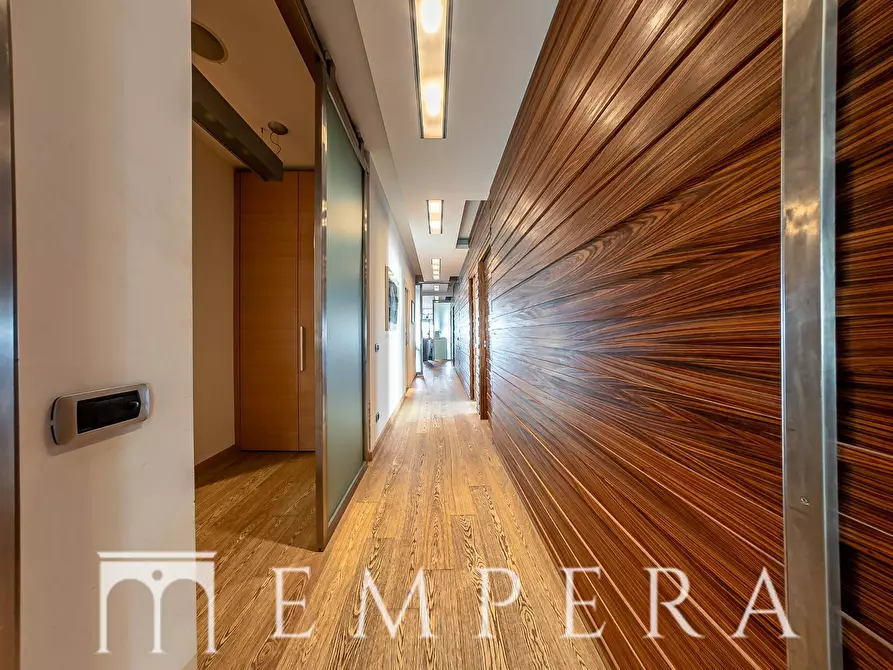 Immagine 30 di Attico in vendita  in Via Di San Valentino a Roma