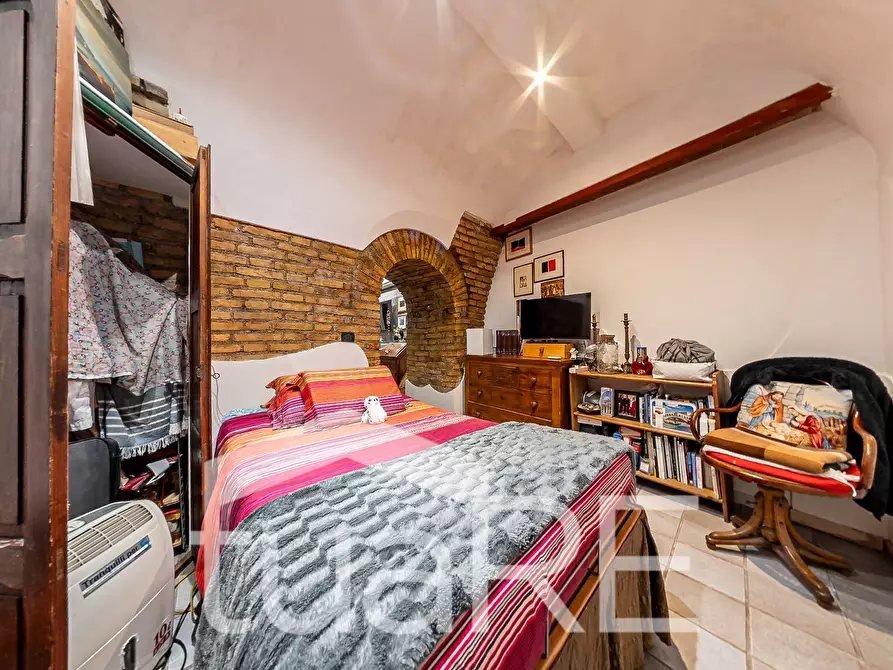 Immagine 11 di Appartamento in vendita  in Vicolo Del Bologna a Roma