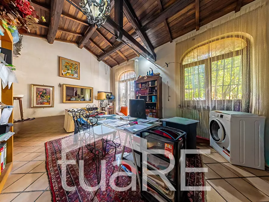 Immagine 8 di Appartamento in vendita  in Via Martino V a Roma