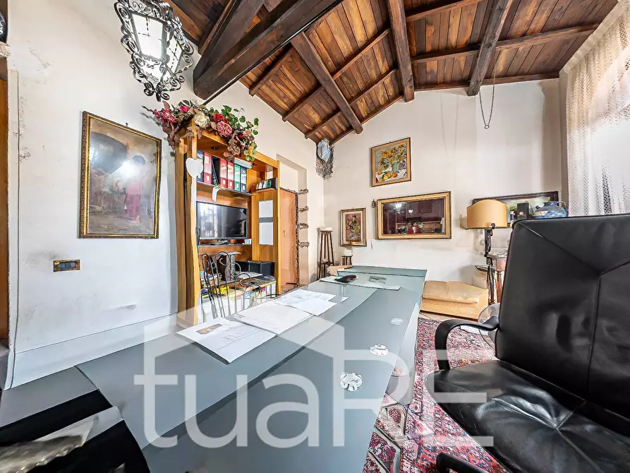 Immagine 12 di Appartamento in vendita  in Via Martino V a Roma