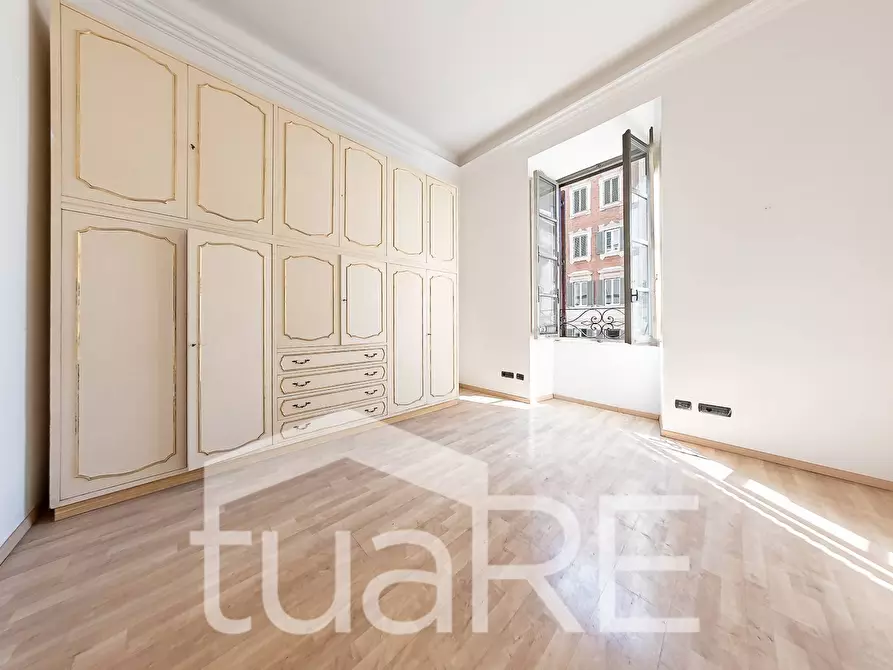 Immagine 20 di Appartamento in vendita  in Via Di Ripetta a Roma