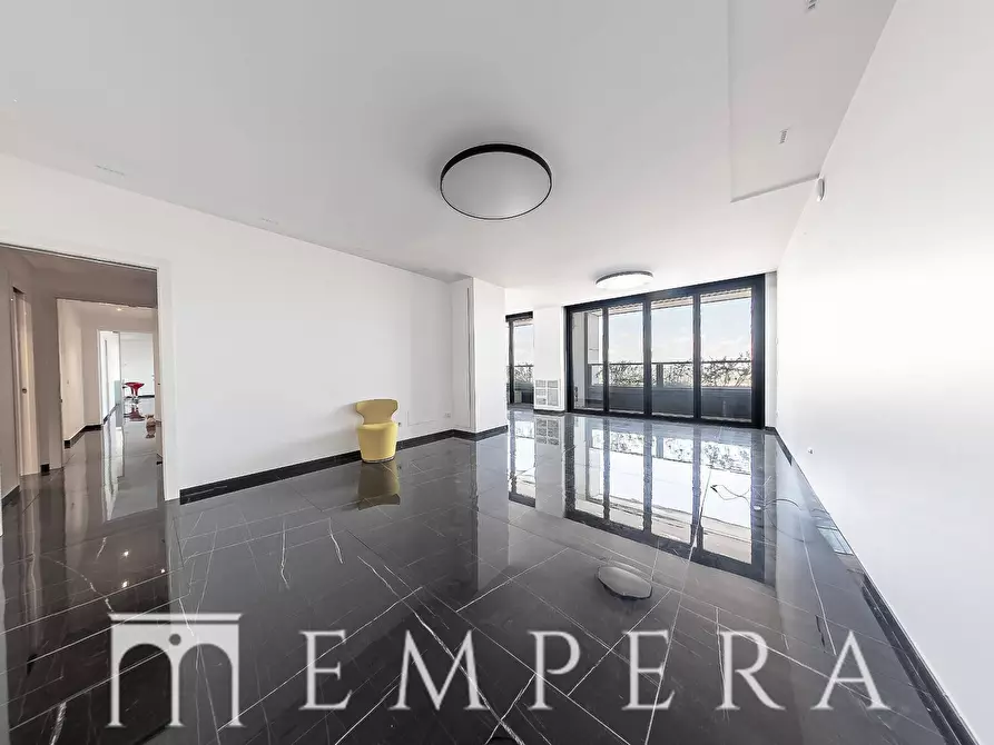 Immagine 7 di Appartamento in vendita  in Viale Giorgio Ribotta a Roma