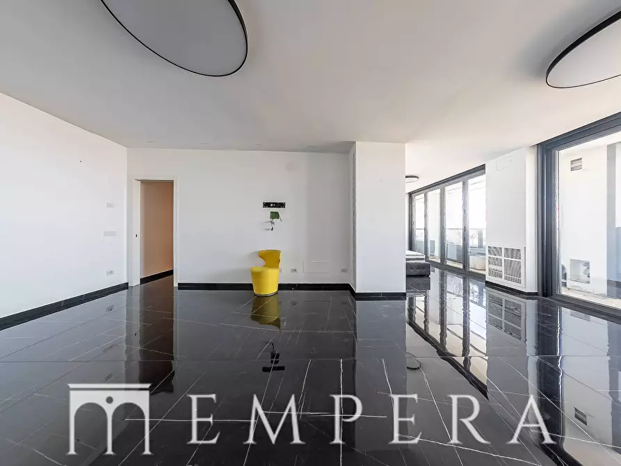 Immagine 8 di Appartamento in vendita  in Viale Giorgio Ribotta a Roma