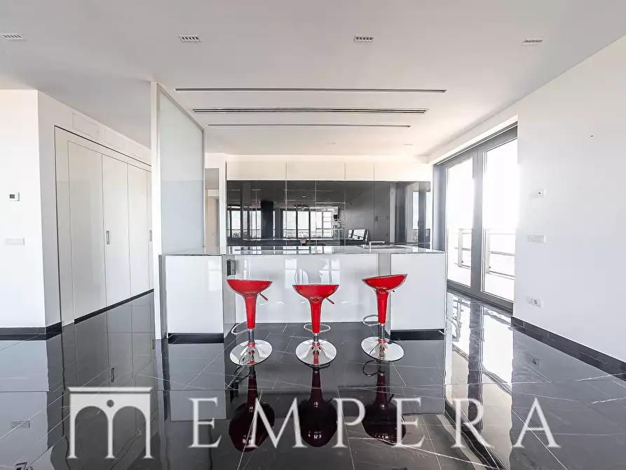 Immagine 18 di Appartamento in vendita  in Viale Giorgio Ribotta a Roma