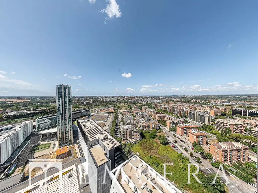 Immagine 20 di Appartamento in vendita  in Viale Giorgio Ribotta a Roma