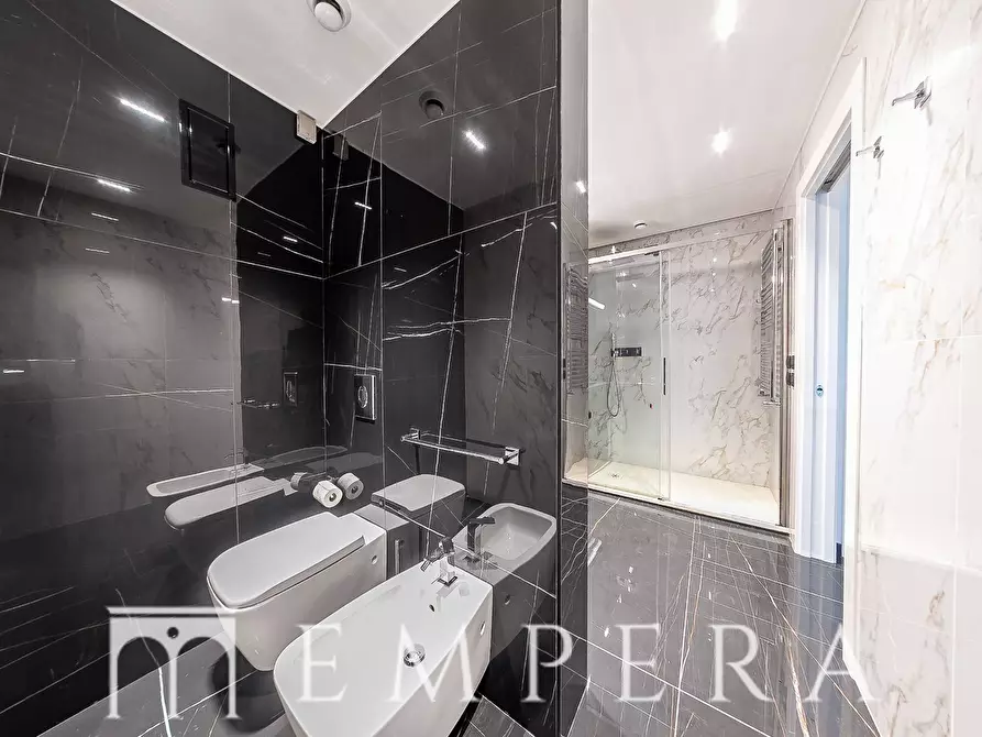 Immagine 28 di Appartamento in vendita  in Viale Giorgio Ribotta a Roma