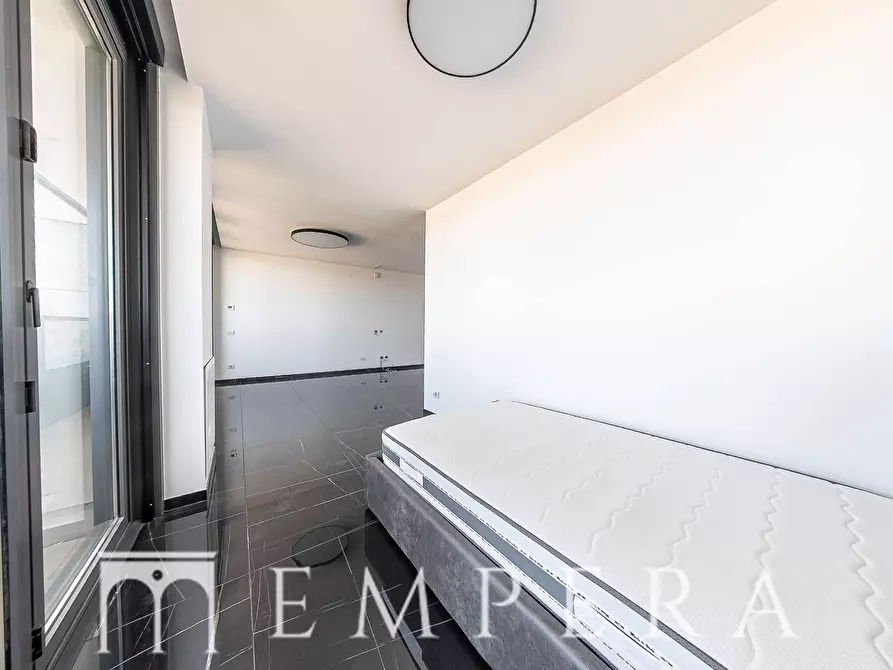 Immagine 38 di Appartamento in vendita  in Viale Giorgio Ribotta a Roma