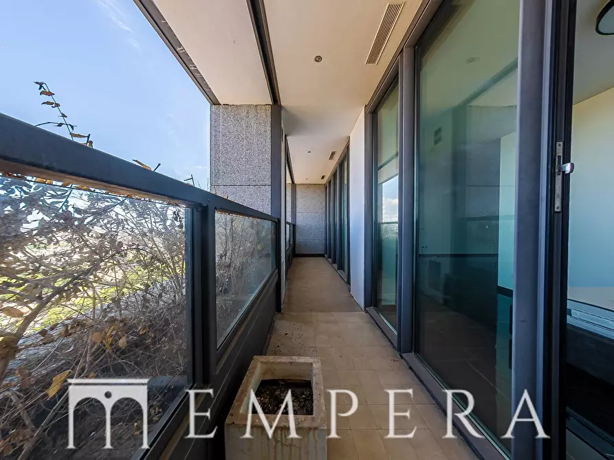 Immagine 39 di Appartamento in vendita  in Viale Giorgio Ribotta a Roma