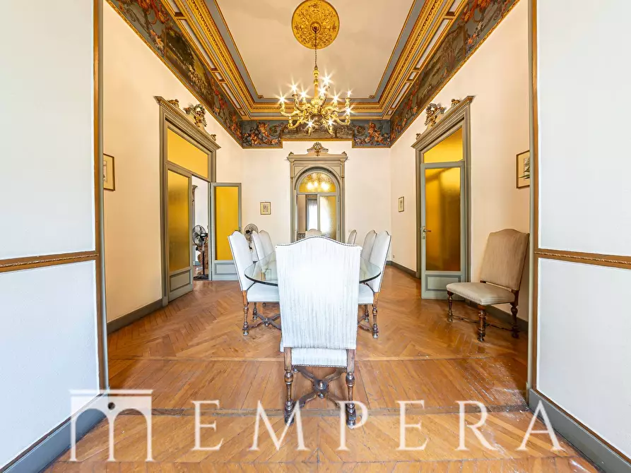 Immagine 3 di Palazzo in vendita  in Via Alessandria a Roma