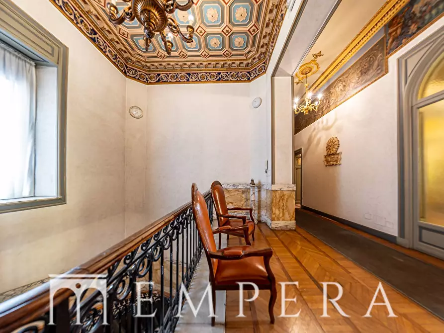 Immagine 12 di Palazzo in vendita  in Via Alessandria a Roma