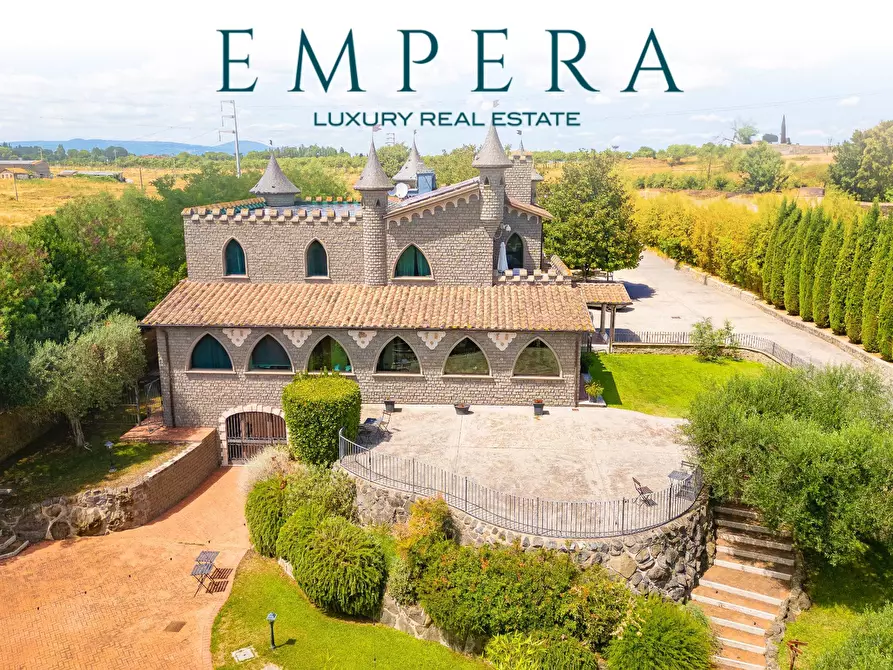 casa indipendente in vendita a Bassano in Teverina