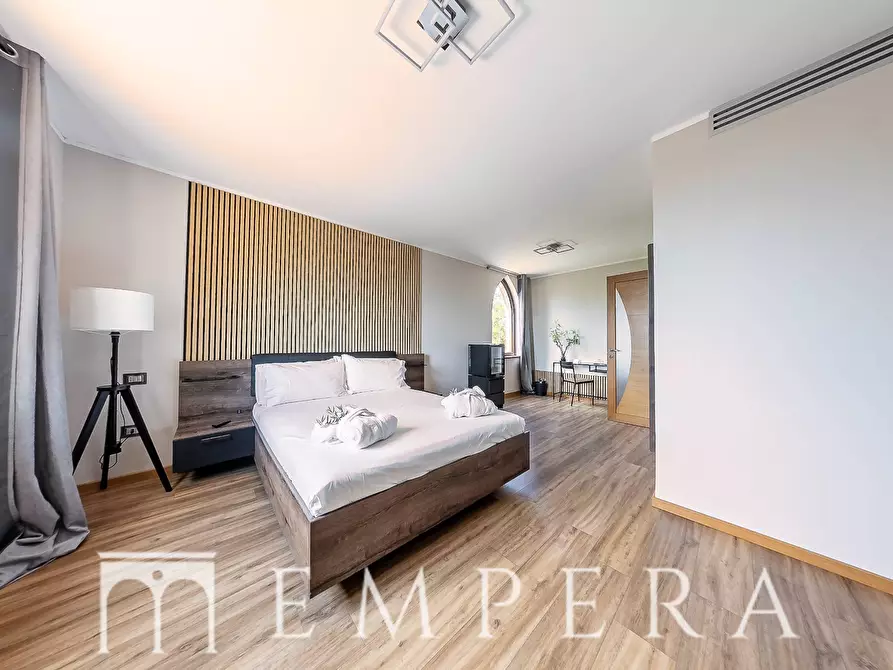 Immagine 11 di Villa in vendita  in via cassia bis a Bassano In Teverina