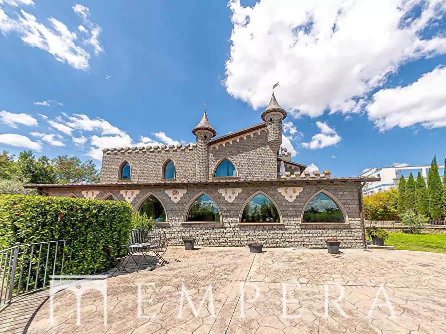 Immagine 19 di Villa in vendita  in via cassia bis a Bassano In Teverina