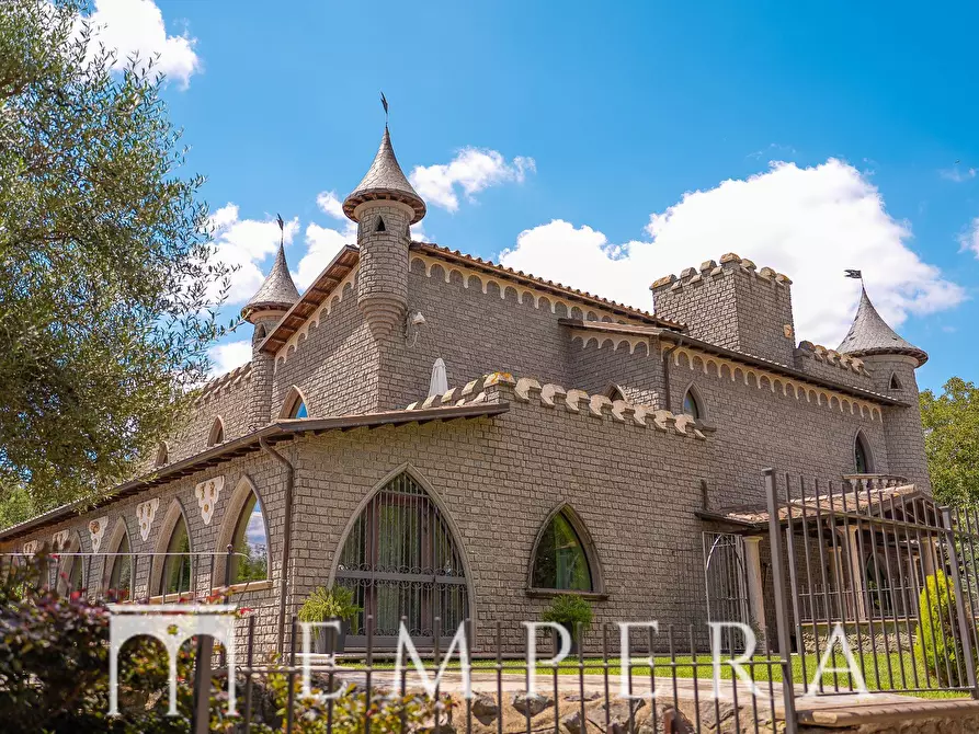 Immagine 20 di Villa in vendita  in via cassia bis a Bassano In Teverina