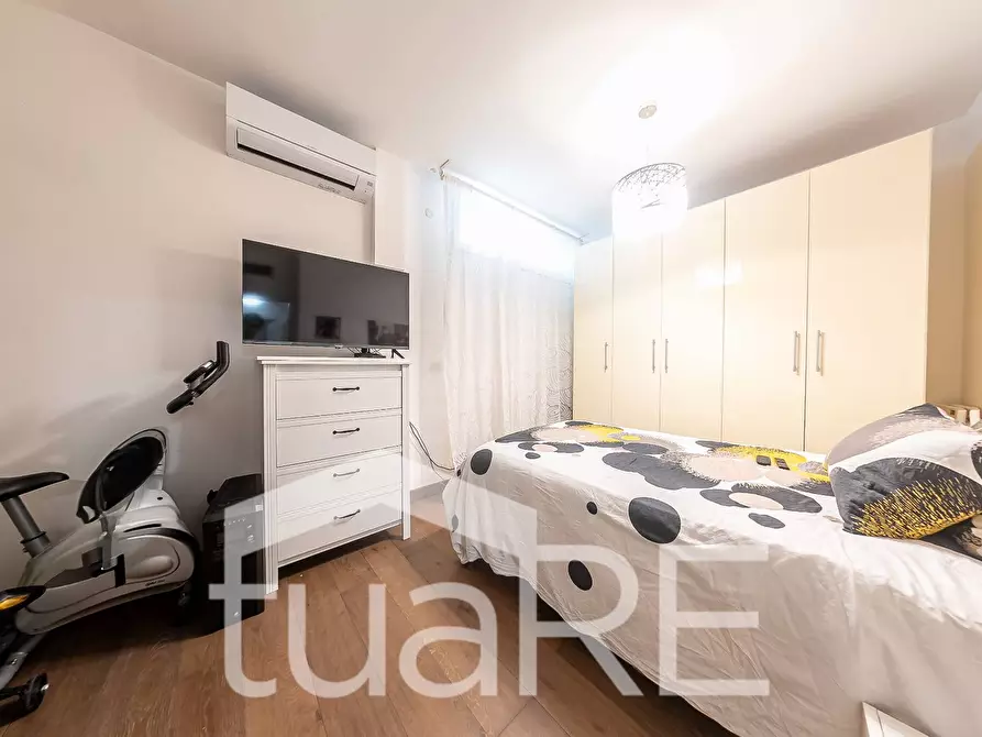 Immagine 8 di Appartamento in vendita  in Via Vicolungo a Roma