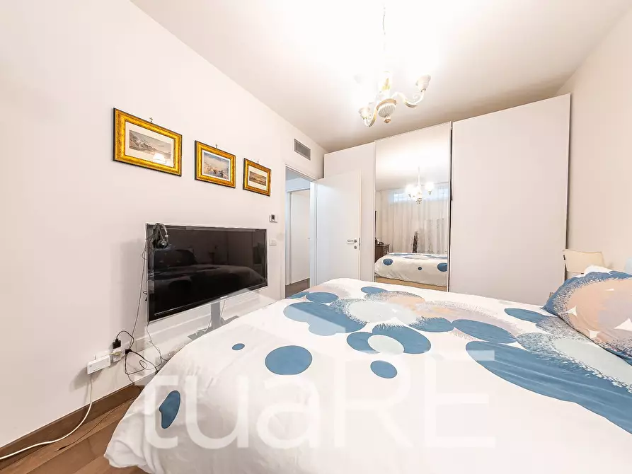 Immagine 17 di Appartamento in vendita  in Via Vicolungo a Roma