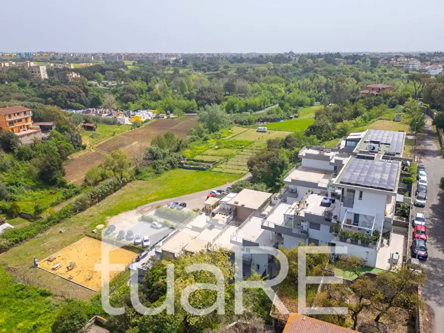 Immagine 29 di Appartamento in vendita  in Via Vicolungo a Roma