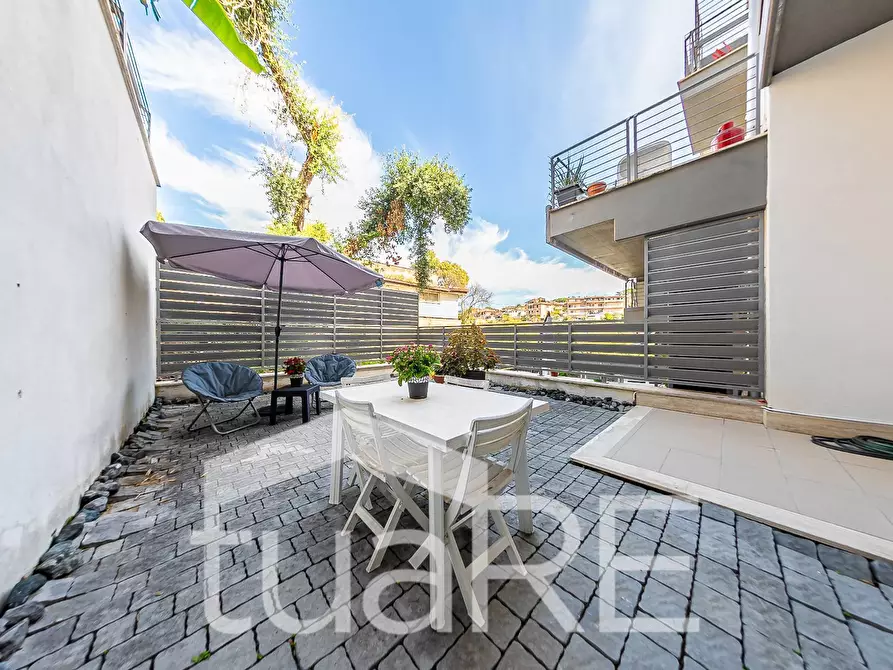 Immagine 22 di Appartamento in vendita  in Via Vicolungo a Roma