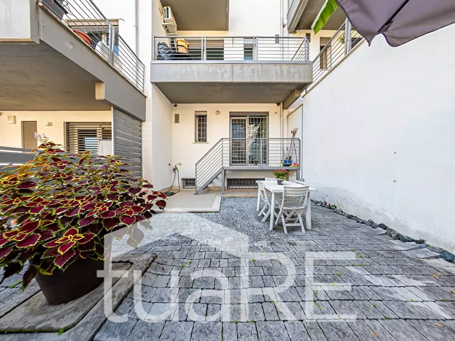 Immagine 26 di Appartamento in vendita  in Via Vicolungo a Roma